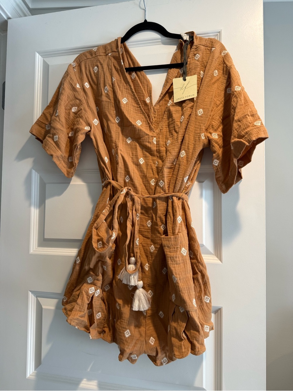 Dress Forum Rust Brown Printed Short Sleeve Romper with Tassel Waist Tie